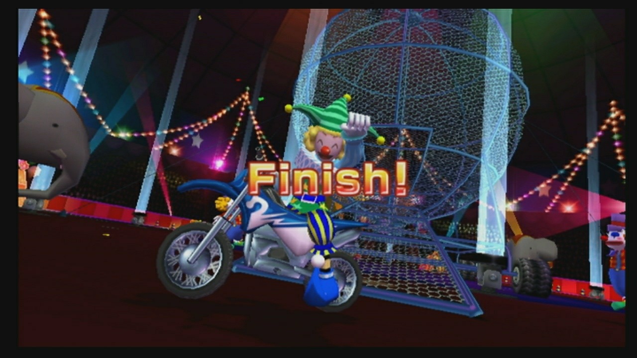 Family Trainer Magical Carnival - Imagen 37